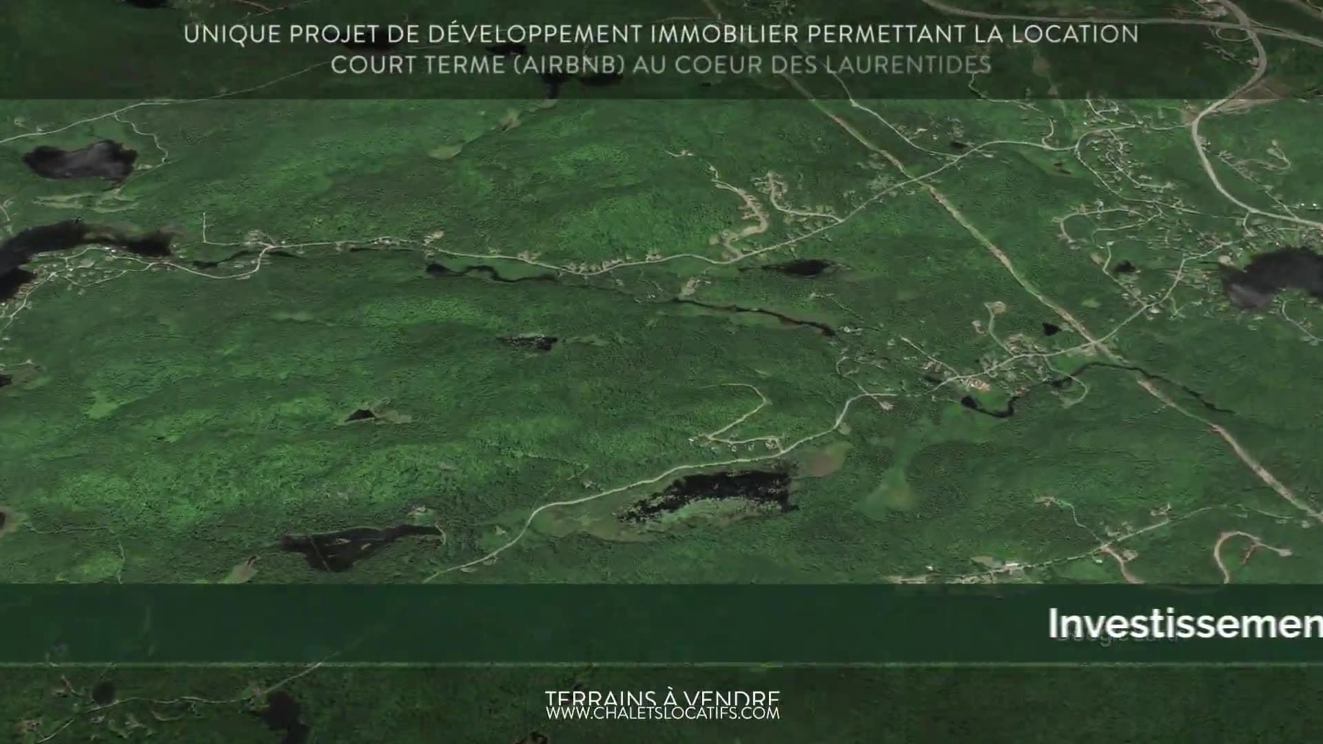 Collines d'automne au-dessus de Mont-Tremblant, Laurentides, Québec